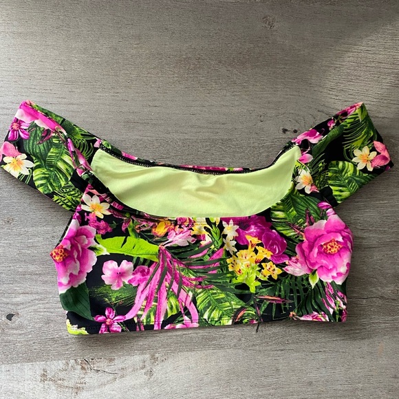 Jungle bathing suit top - Picture 2 of 2